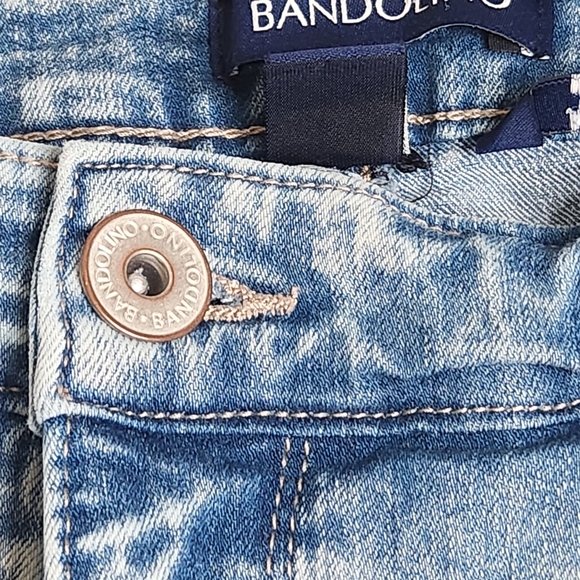 Bandolino Selene Acid-Washed Embroidered Geometric Designs Women's Jeans Size 12 - Picture 6 of 16